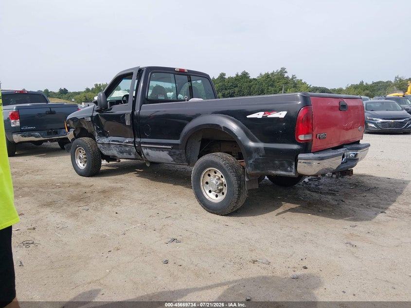 1999 FORD F-250 auction photo 3