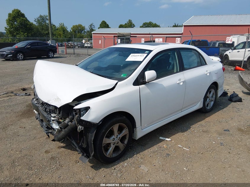 Vin: 2t1bu4ee7cc846371, lot: 46168365, toyota corolla s 20122
