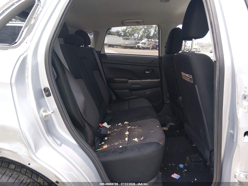2017 MITSUBISHI OUTLANDER SPORT auction photo 8