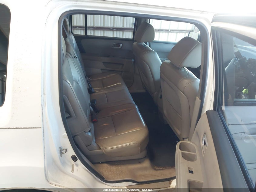 2012 HONDA PILOT auction photo 8