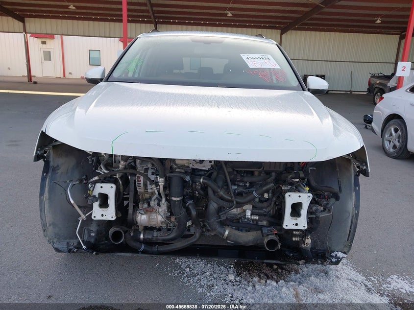 2019 Volkswagen Tiguan 2.0T Se/2.0T Sel/2.0T Sel R-Line/2.0T Sel R-Line Black VIN: 3VV3B7AX2KM041713 Lot: 45669838