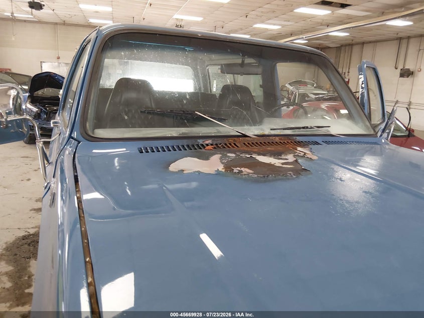 1976 GMC JIMMY K1500 4WD auction photo 6