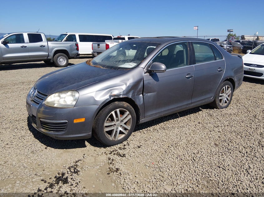 2006 VOLKSWAGEN JETTA auction photo 2