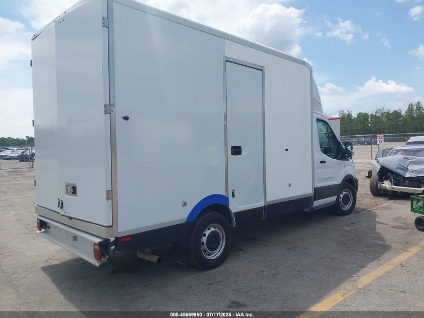 2021 FORD TRANSIT-350 CAB auction photo 4