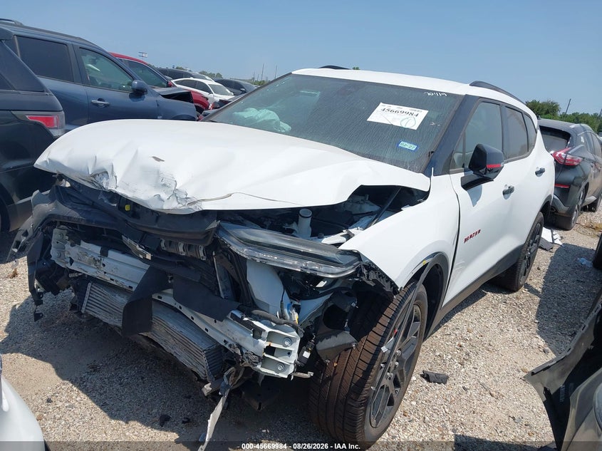 2022 CHEVROLET BLAZER auction photo 2