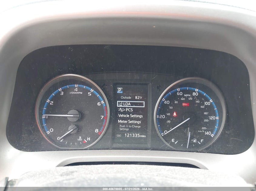 2018 Toyota Rav4 Le VIN: 2T3BFREV7JW793357 Lot: 45670005