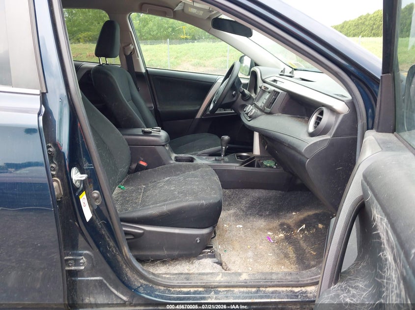 TOYOTA RAV4 - zdjęcie 5