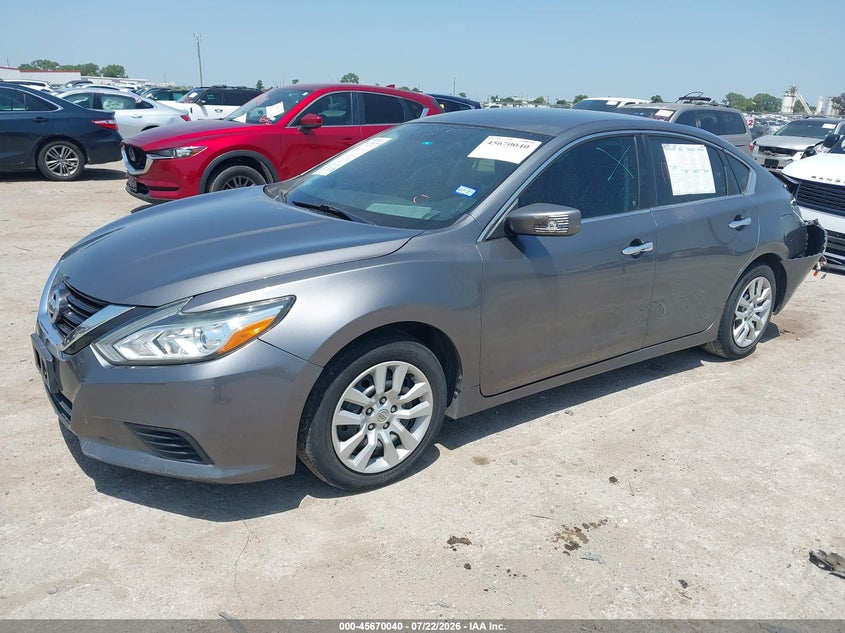 2017 Nissan Altima, Удар сзади, IAAI, VIN 1N4AL3AP7HN334300 — фото 2