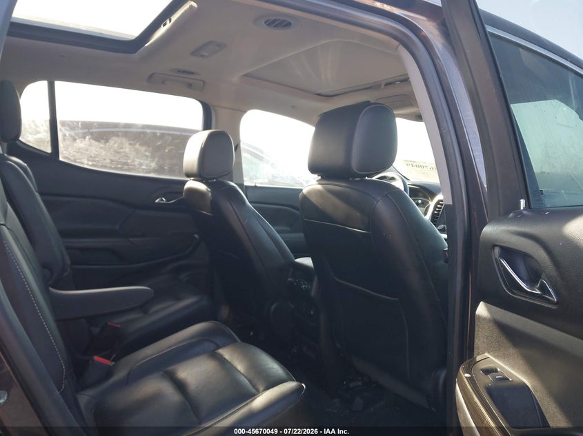 2017 GMC ACADIA auction photo 8