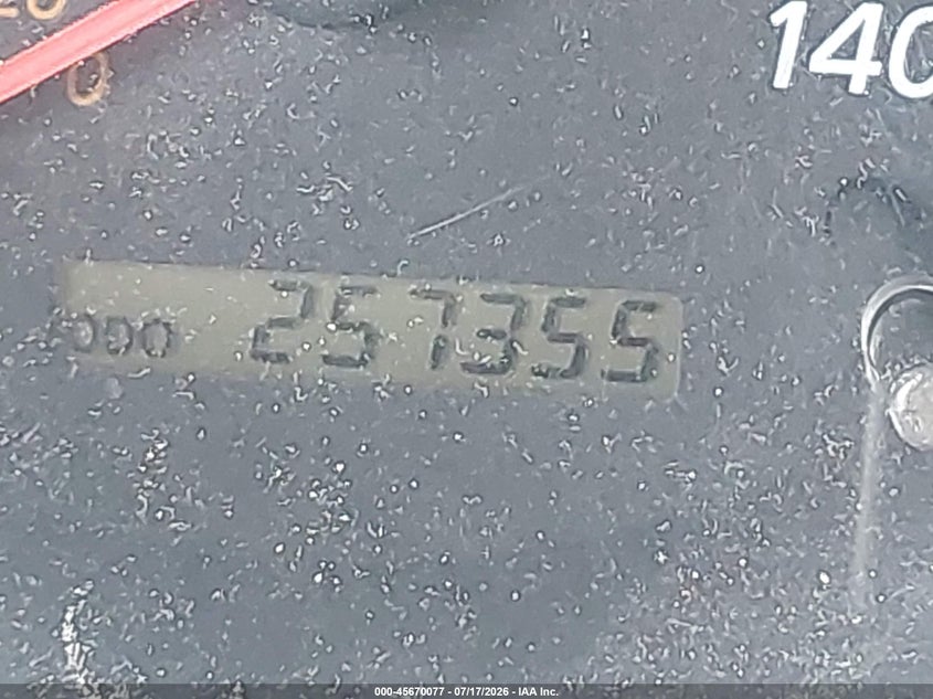 2004 TOYOTA HIGHLANDER auction photo 7