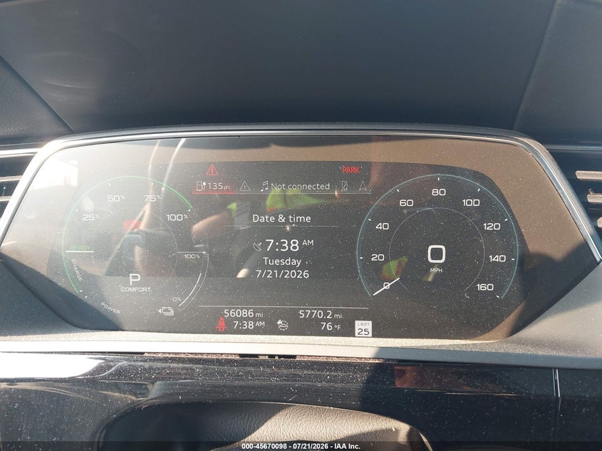 2019 Audi E-Tron Premium Plus VIN: WA1LAAGE4KB009822 Lot: 45670098