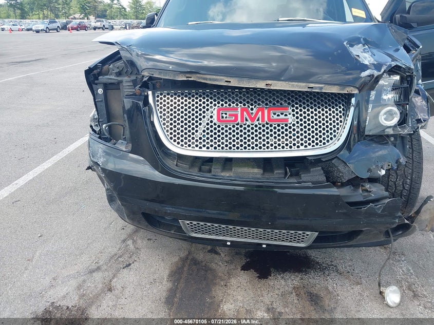 2007 GMC Yukon Xl Denali Denali VIN: 1GKFK66817J384190 Lot: 45670105