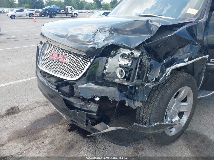 2007 GMC Yukon Xl Denali Denali VIN: 1GKFK66817J384190 Lot: 45670105
