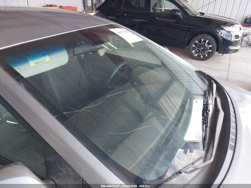 2016 HYUNDAI ELANTRA auction photo 6
