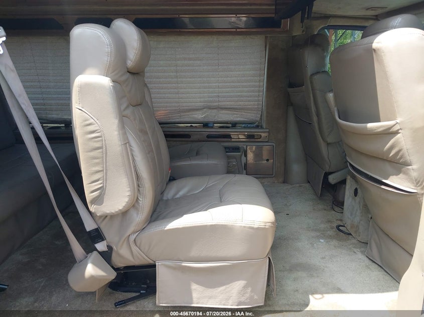 1999 Chevrolet Express Van VIN: 1GBFG15R4X1140158 Lot: 45670194