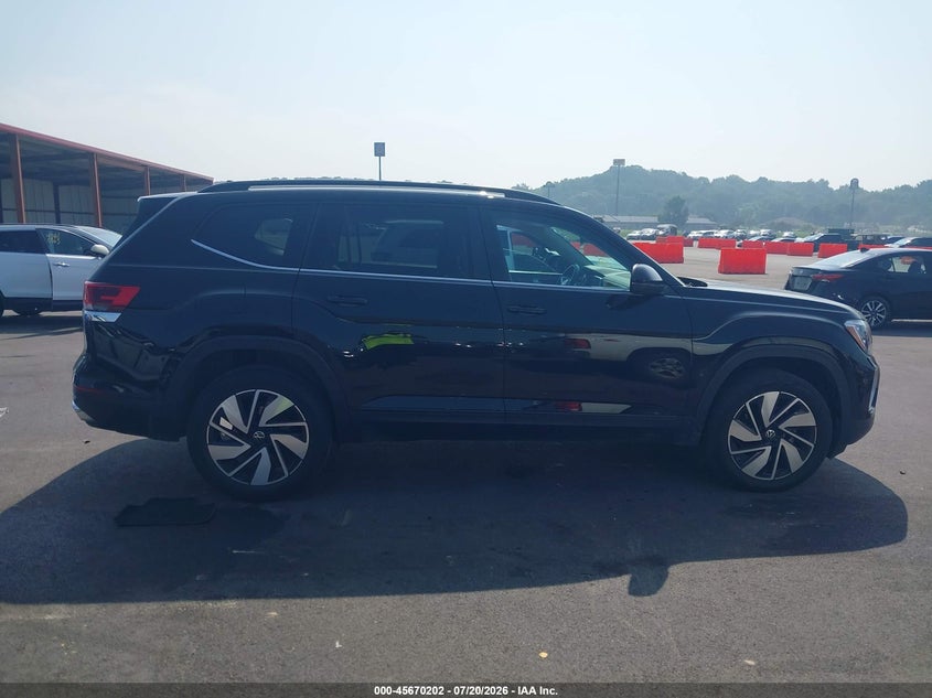 2024 Volkswagen Atlas 2.0T Se W/Technology VIN: 1V2WR2CA3RC575235 Lot: 45670202