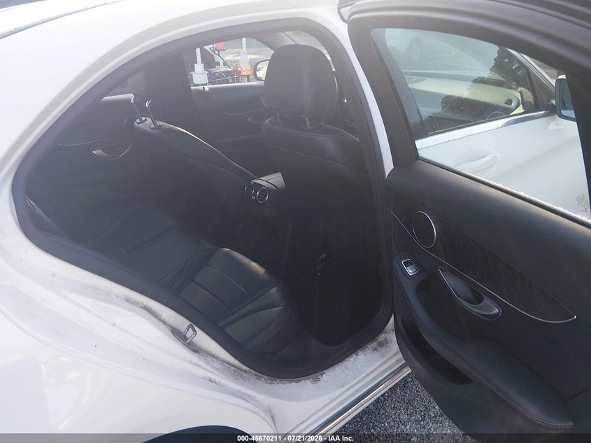 MERCEDES-BENZ C 300 - zdjęcie 8