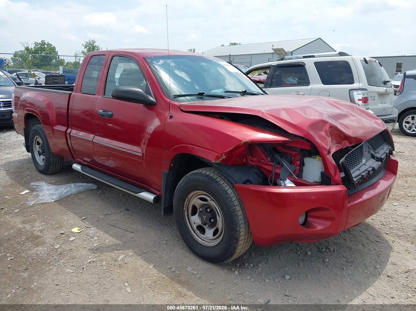 2008 MITSUBISHI RAIDER auction photo 1