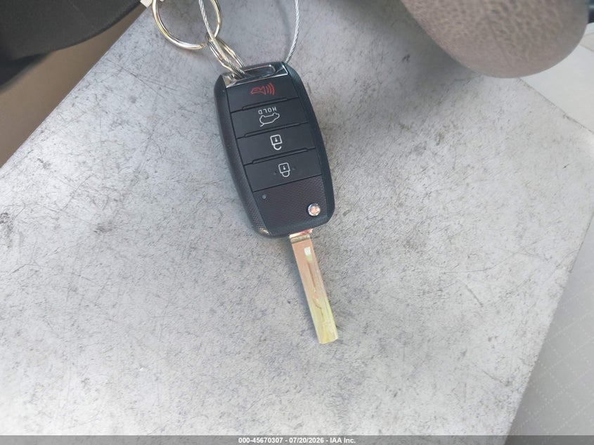 2020 Kia Sorento 2.4L Lx VIN: 5XYPG4A37LG643048 Lot: 45670307