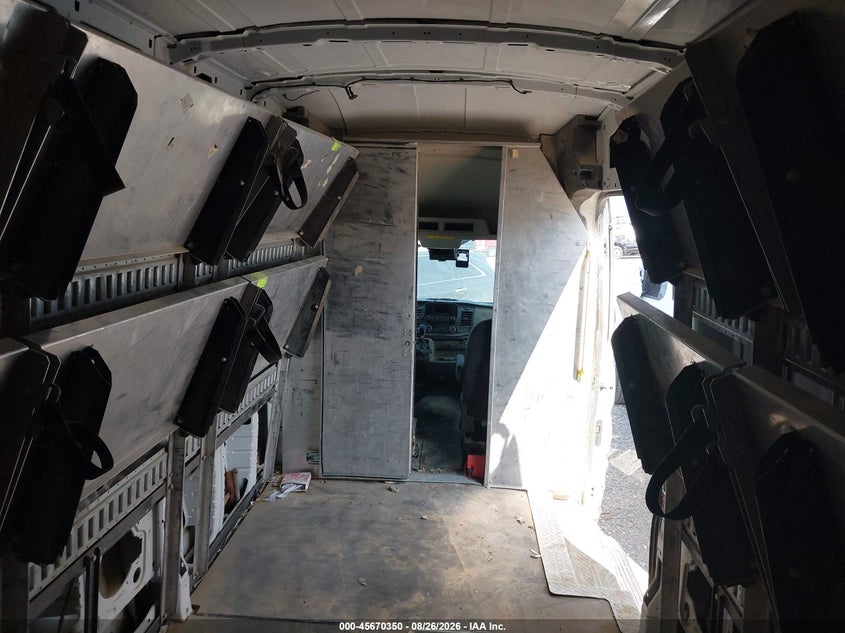 2020 FORD TRANSIT-250 CARGO VAN · Photo 20