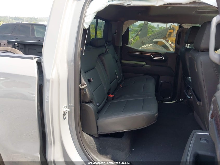 2024 GMC Sierra 1500 4Wd Short Box Elevation With 3Sb VIN: 3GTUUCED2RG331514 Lot: 45670357