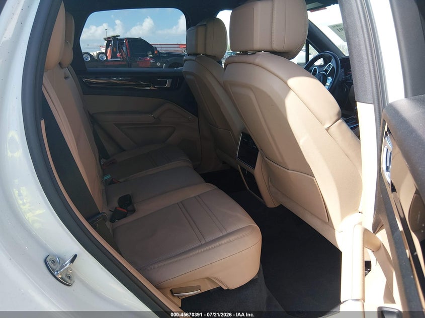 2019 Porsche Cayenne VIN: WP1AA2AY2KDA05213 Lot: 45670391