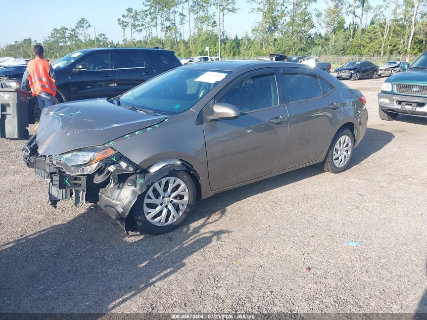 2019 TOYOTA COROLLA auction photo 2
