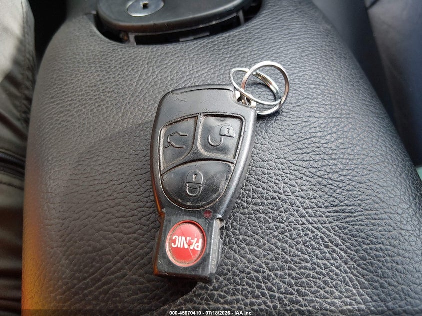 2006 Mercedes-Benz Clk 350 VIN: WDBTK56G06T056034 Lot: 45670410