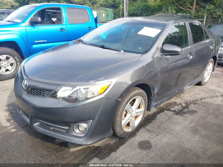 2012 Toyota Camry, Flood, IAAI, VIN 4T1BF1FK6CU603310 — photo 2