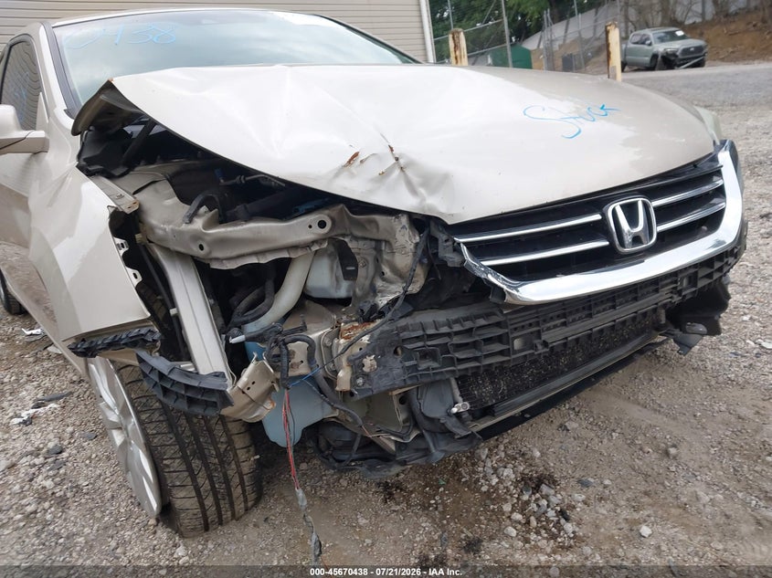 2013 HONDA ACCORD auction photo 6