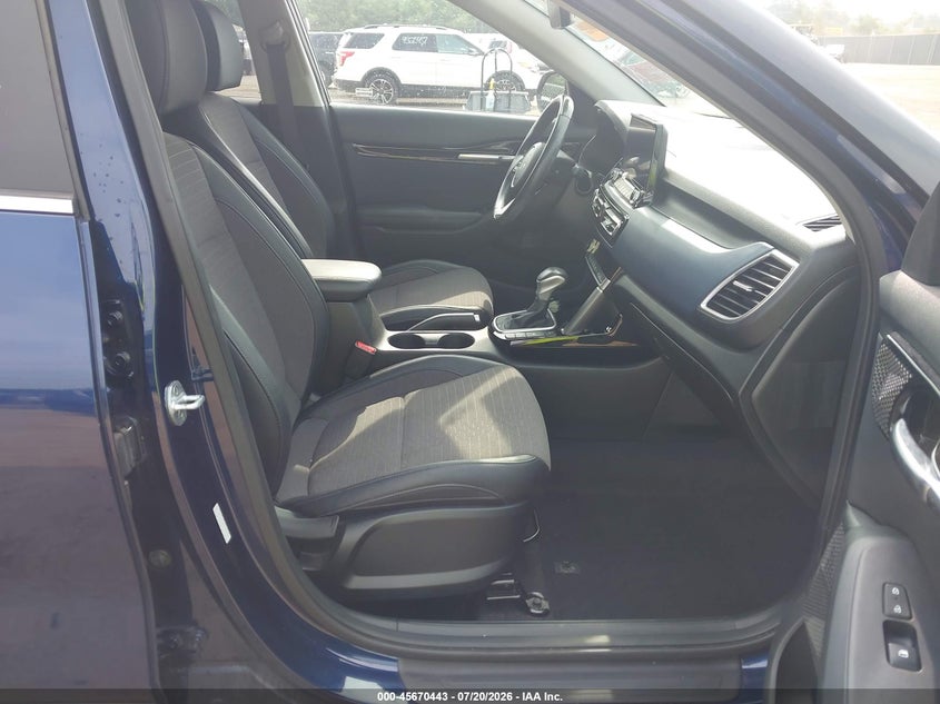2022 KIA SELTOS auction photo 5