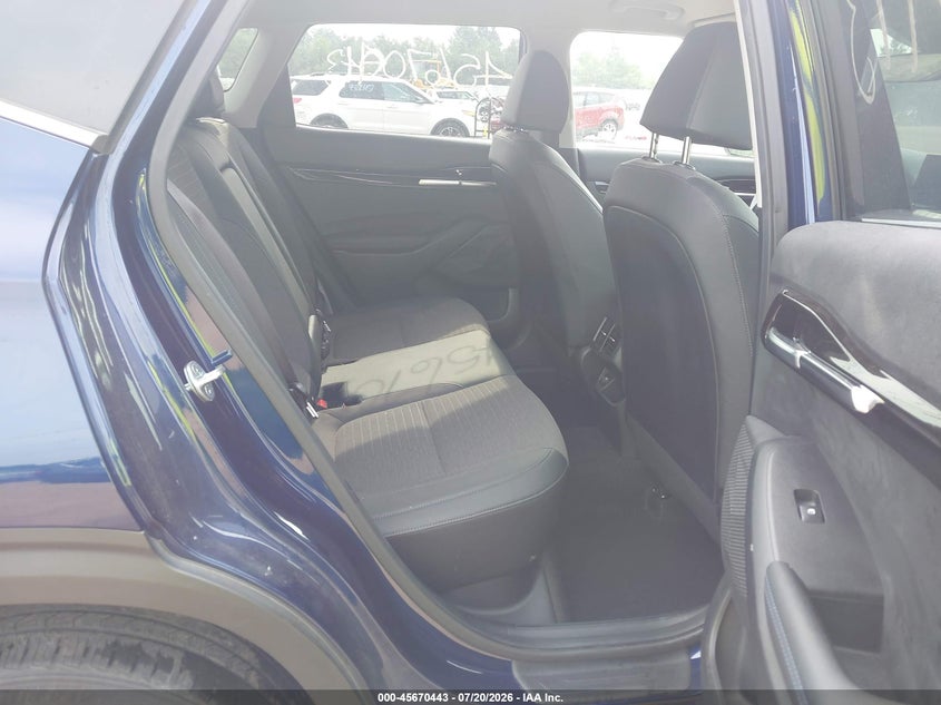 2022 KIA SELTOS auction photo 8