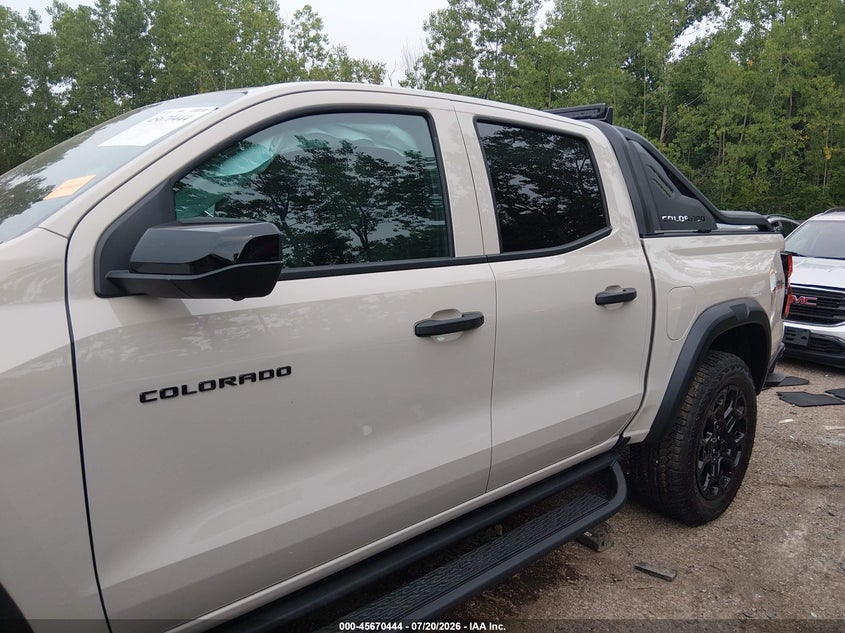 2026 Chevrolet Colorado Trail Boss, 4Wd VIN: 1GCPTEEK5T1243394 Lot: 45670444