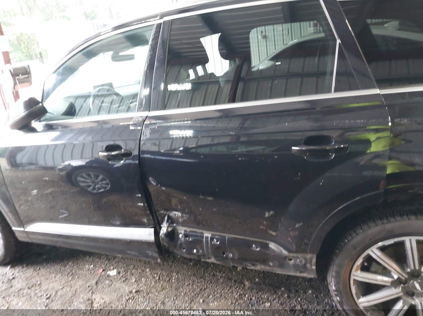 2017 Audi Q7 3.0T Premium VIN: WA1LAAF76HD028338 Lot: 45670452