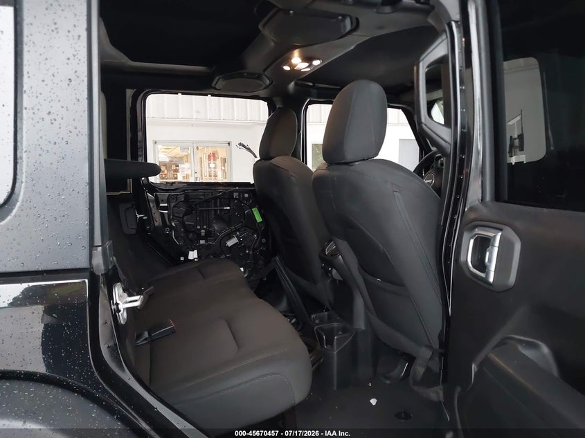 2021 Jeep Wrangler Unlimited Sport Altitude 4X4 VIN: 1C4HJXDG5MW711888 Lot: 45670457