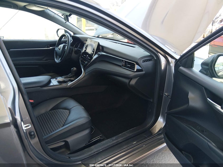 2024 TOYOTA CAMRY HYBRID auction photo 5