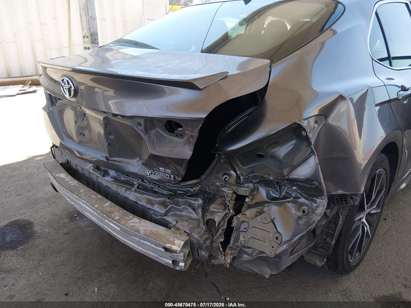 2024 TOYOTA CAMRY HYBRID auction photo 6
