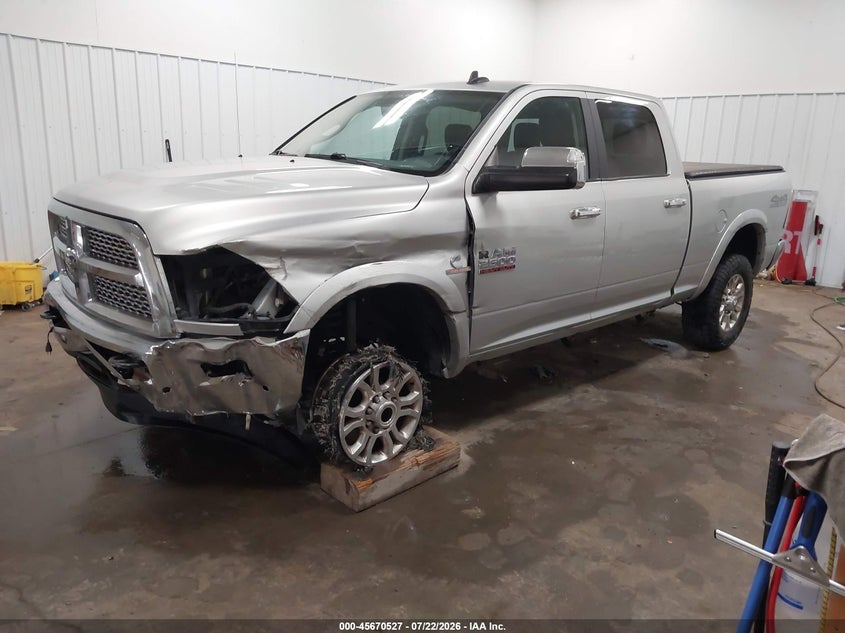 Vin: 3c6ur5fl3hg531861, lot: 46169127, ram 2500 laramie  4x4 6'4 box 20172