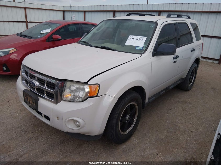 Vin: 1fmcu0d79akb10524, lot: 46169133, ford escape xlt 20102