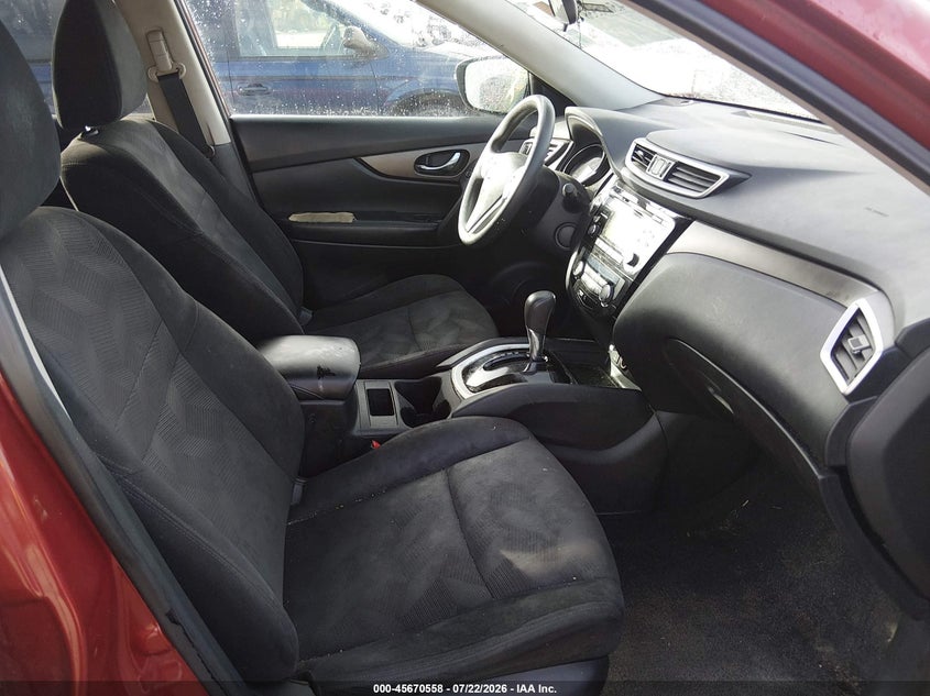 2014 NISSAN ROGUE auction photo 5