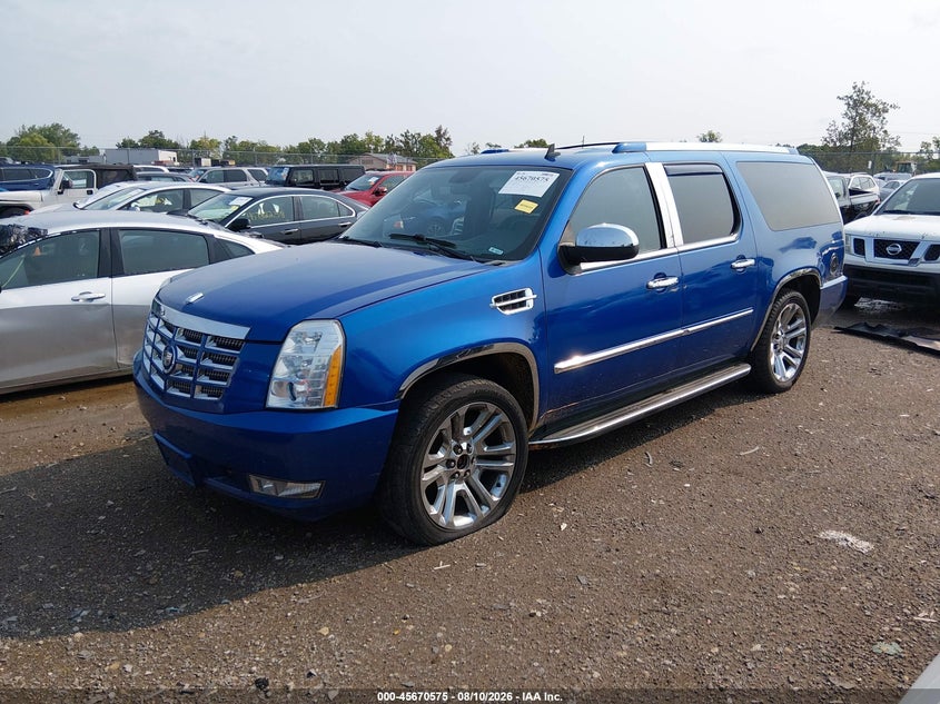 2011 CADILLAC ESCALADE ESV auction photo 2