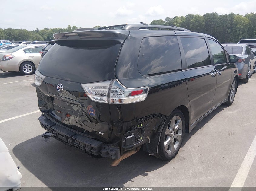 2013 Toyota Sienna Se 8 Passenger VIN: 5TDXK3DC8DS348520 Lot: 45670580