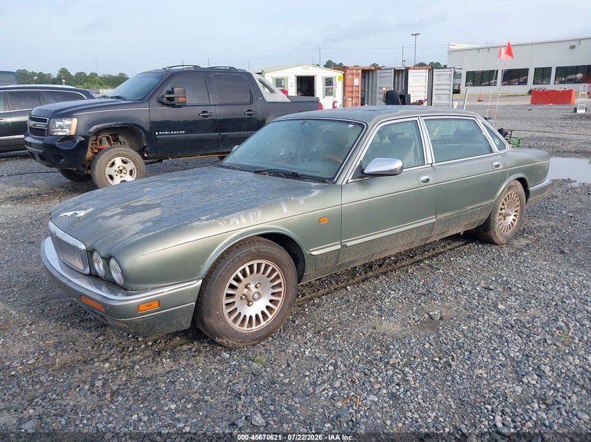 1996 JAGUAR VANDENPLAS auction photo 2