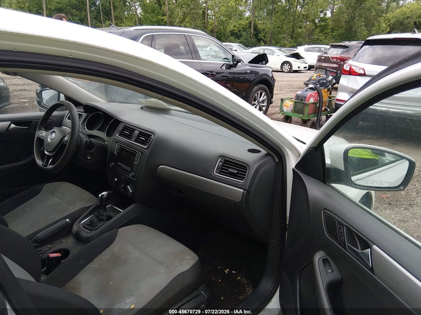 2017 VOLKSWAGEN JETTA SEDAN 1.4L I-4 DI, DOHC, VVT, TURBO, 150HP