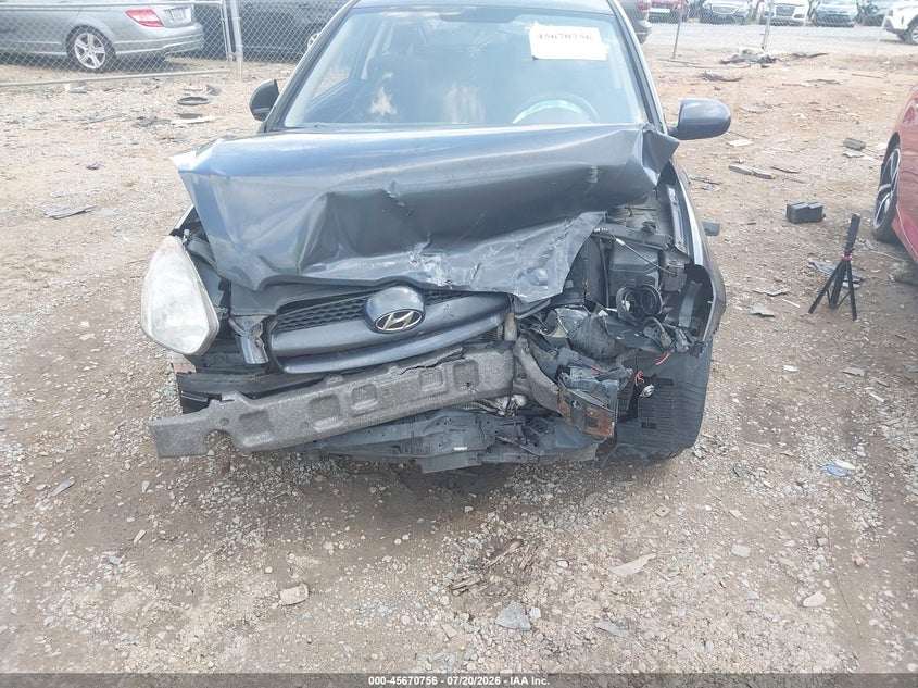 2010 Hyundai Accent Gs VIN: KMHCM3AC3AU168409 Lot: 45670756