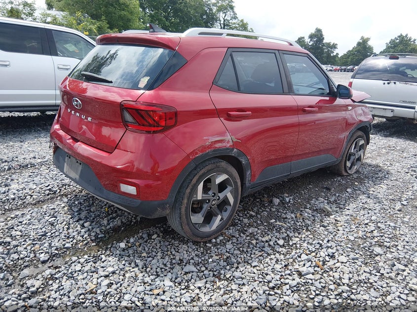 2021 HYUNDAI VENUE auction photo 4