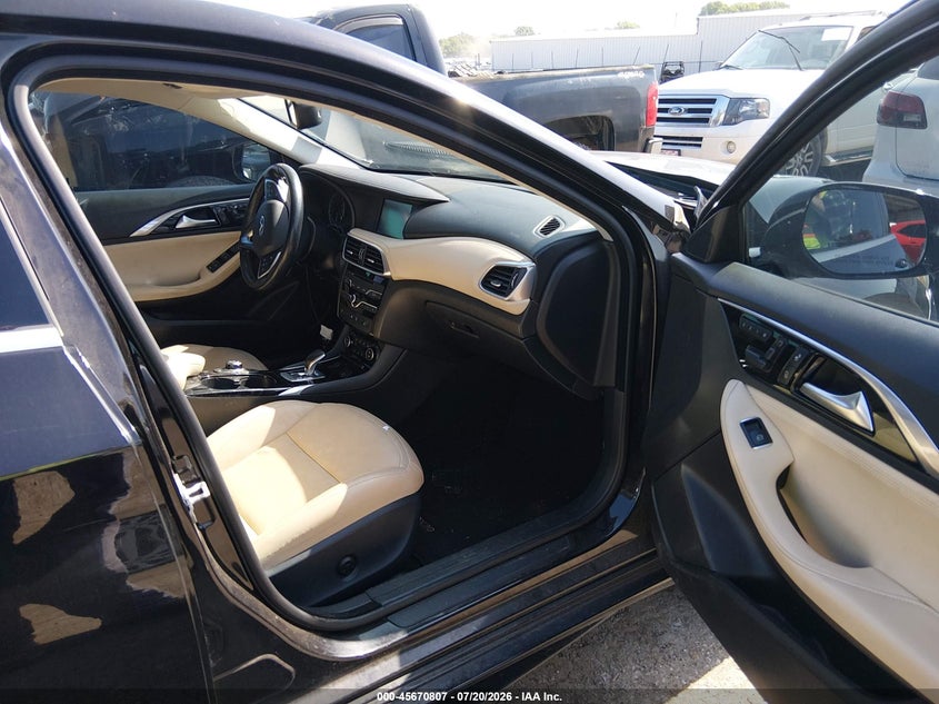 2018 INFINITI QX30 auction photo 5