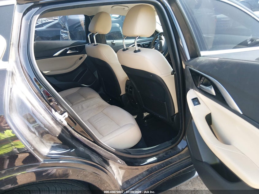 2018 INFINITI QX30 auction photo 8
