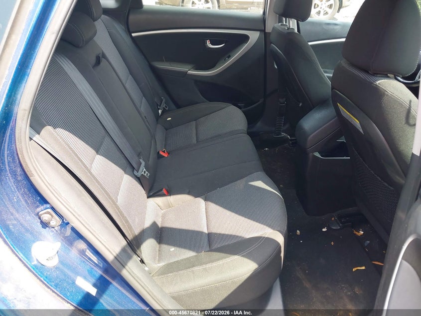 2013 HYUNDAI ELANTRA GT auction photo 8