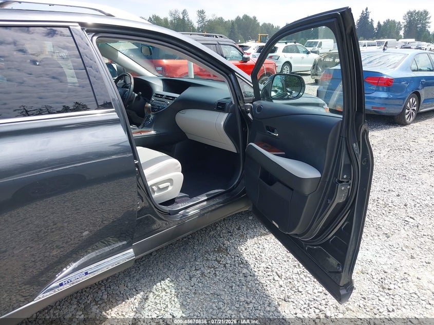 2010 Lexus Rx 450H VIN: JTJBC1BA4A2011632 Lot: 45670836